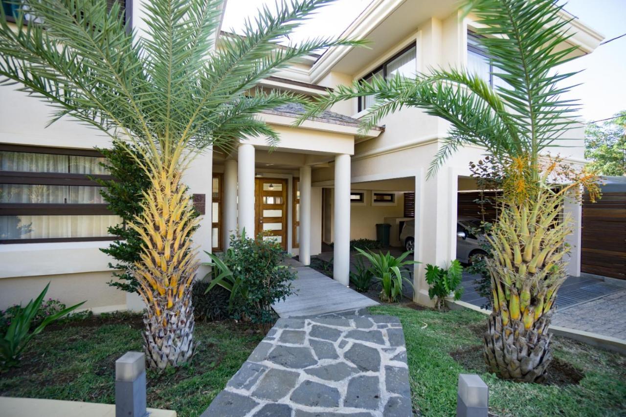 Villasun Luxury Apartments & Villas Flic en Flac Luaran gambar